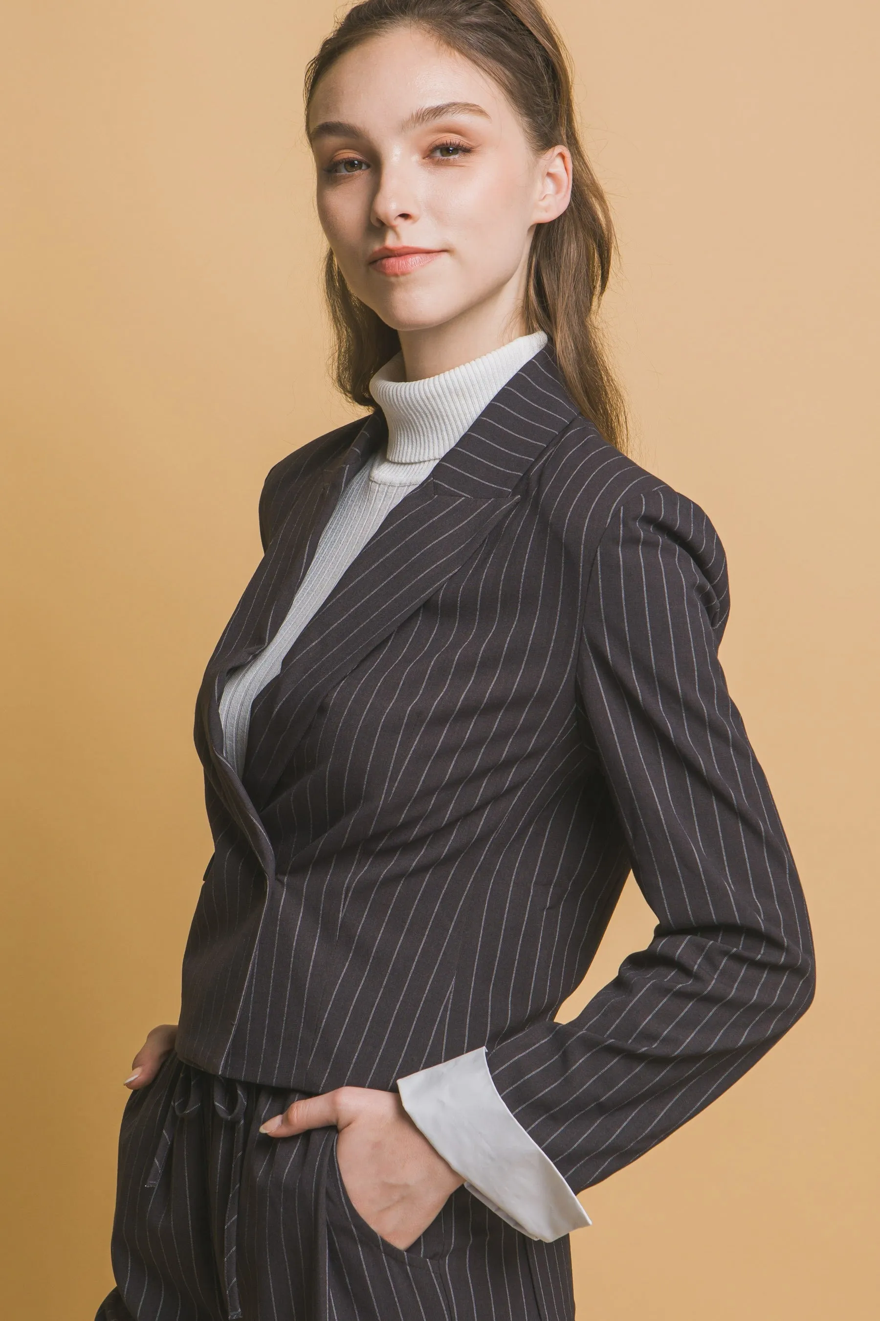 Annie Cropped Blazer